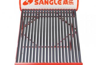 ما هي فوائد تسخين المياه بالطاقة الشمسية؟